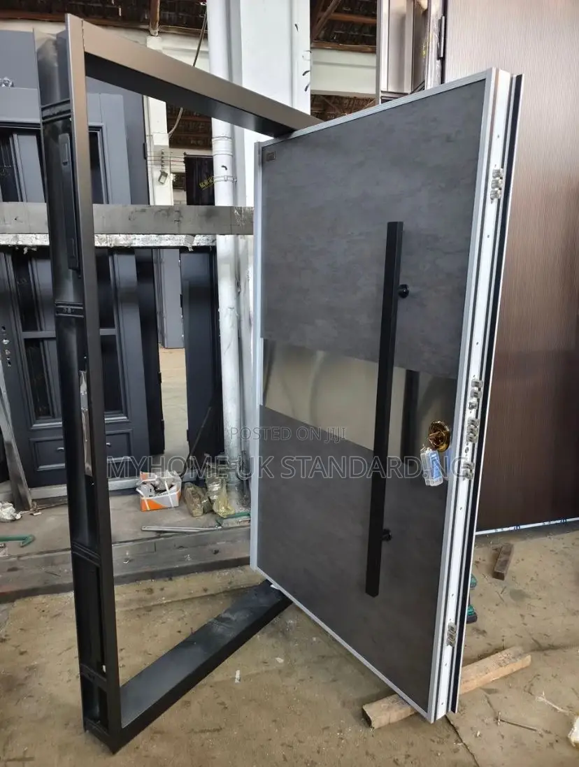 Pivot Security Door (Entrance)