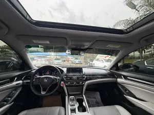 Honda Accord EX-L (2.0L 4cyl Turbo 10A) 2019 Gray