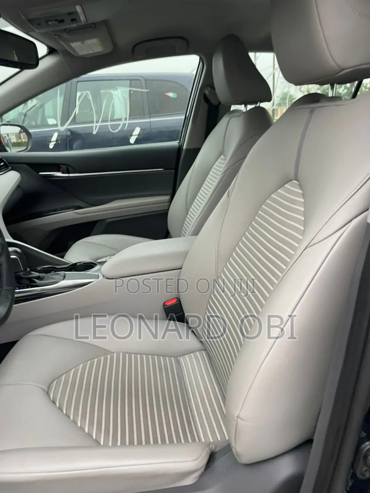 Toyota Camry L (2.5L 4cyl 8A) 2019 Green