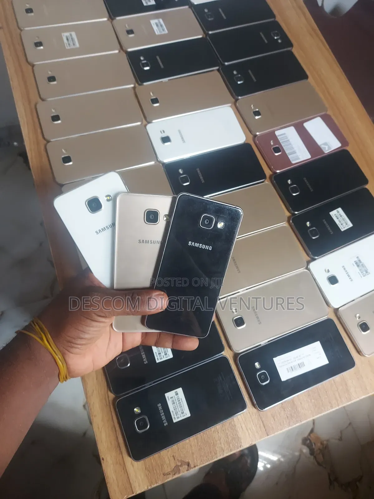 Samsung Galaxy A3 16 GB