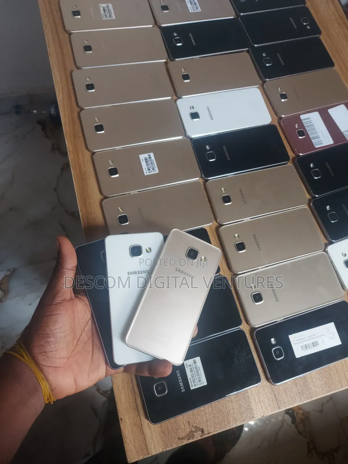 Samsung Galaxy A3 16 GB