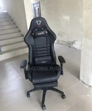 Sophisticated Game Chair