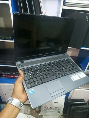 Laptop Acer Aspire 5733 4GB Intel Core I3 HDD 320GB
