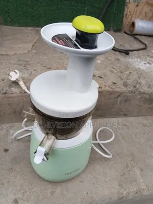 Hurom Slow Juicer Powerful Masticating Machine Slow Juicer
