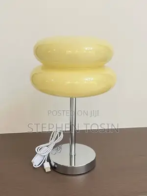 Hamburger Table Lamp