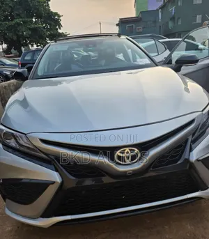 Toyota Camry XSE AWD 2024 Silver