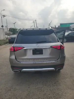 Mercedes-Benz GLE-Class GLE 350 4MATIC 2020 Gold