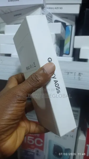 New Samsung Galaxy A05s 128 GB Green
