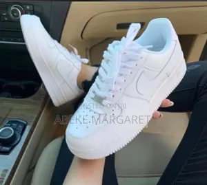 Unisex Sneaker