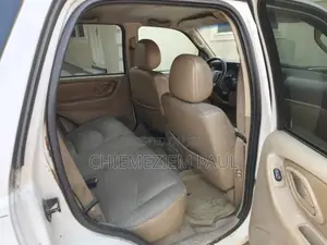 Mazda Tribute 2.0 Comfort 4WD 2005 White
