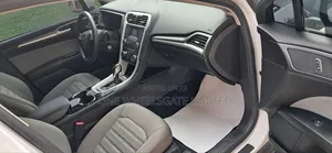 Ford Fusion S FWD 2016 White