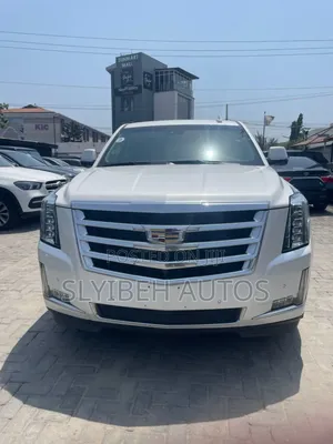 Cadillac Escalade 2018 White