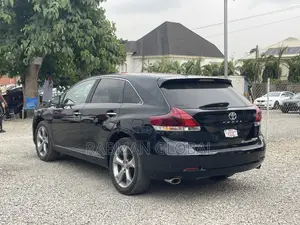 Toyota Venza XLE 4dr Wagon AWD (3.5L 6cyl 6A) 2014 Black