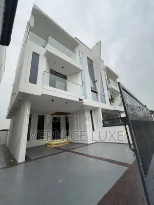 4bdrm Duplex in Idado for sale