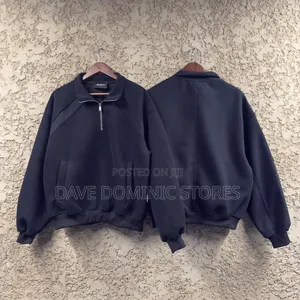 Maoqiaoyi Cropped Sweatshirt
