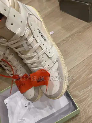 High Quality Off White Sneakers