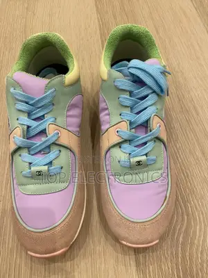 High Quality Chanel Sneakers