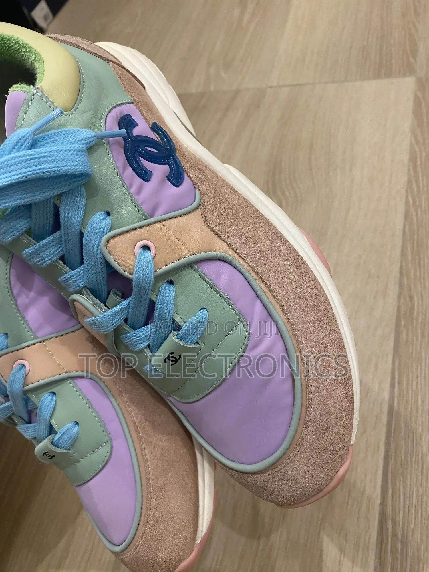 High Quality Chanel Sneakers