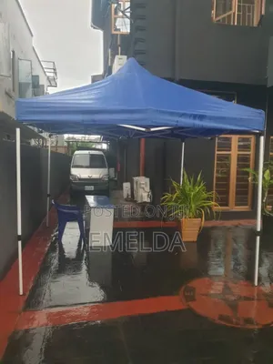 Foldable Outdoor Canopy for Homes and Hotels