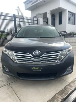 Toyota Venza V6 2009 Gray
