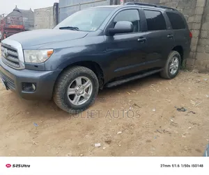Toyota Sequoia 2010 Gray