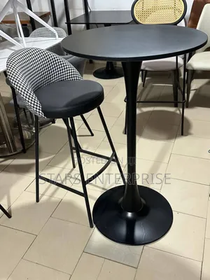 Modern Bar Chair With Table