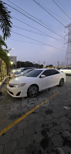 Toyota Camry 2012 White
