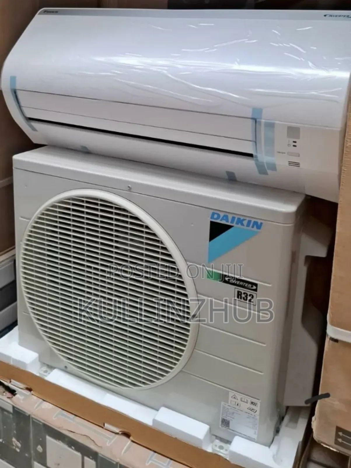 Daikin 2.5hp Split Inverter Air Conditioner