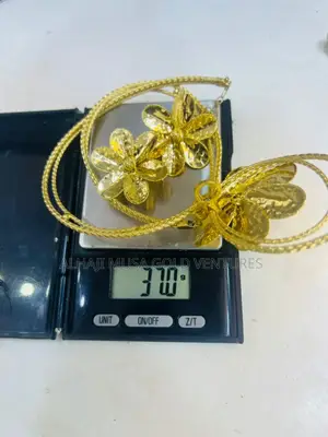 Pure Original 18karat Gold