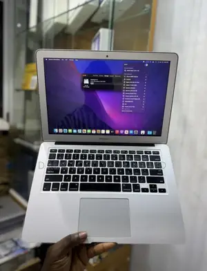 Laptop Apple MacBook Air 2017 8GB Intel Core i5 SSD 256GB