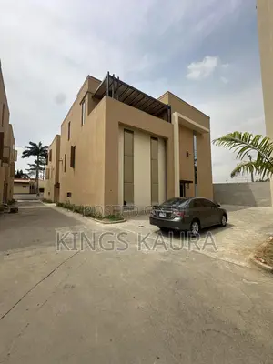 5bdrm Duplex in Maitama for sale