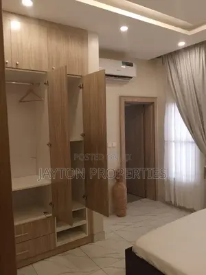 3 Bedroom Apartments