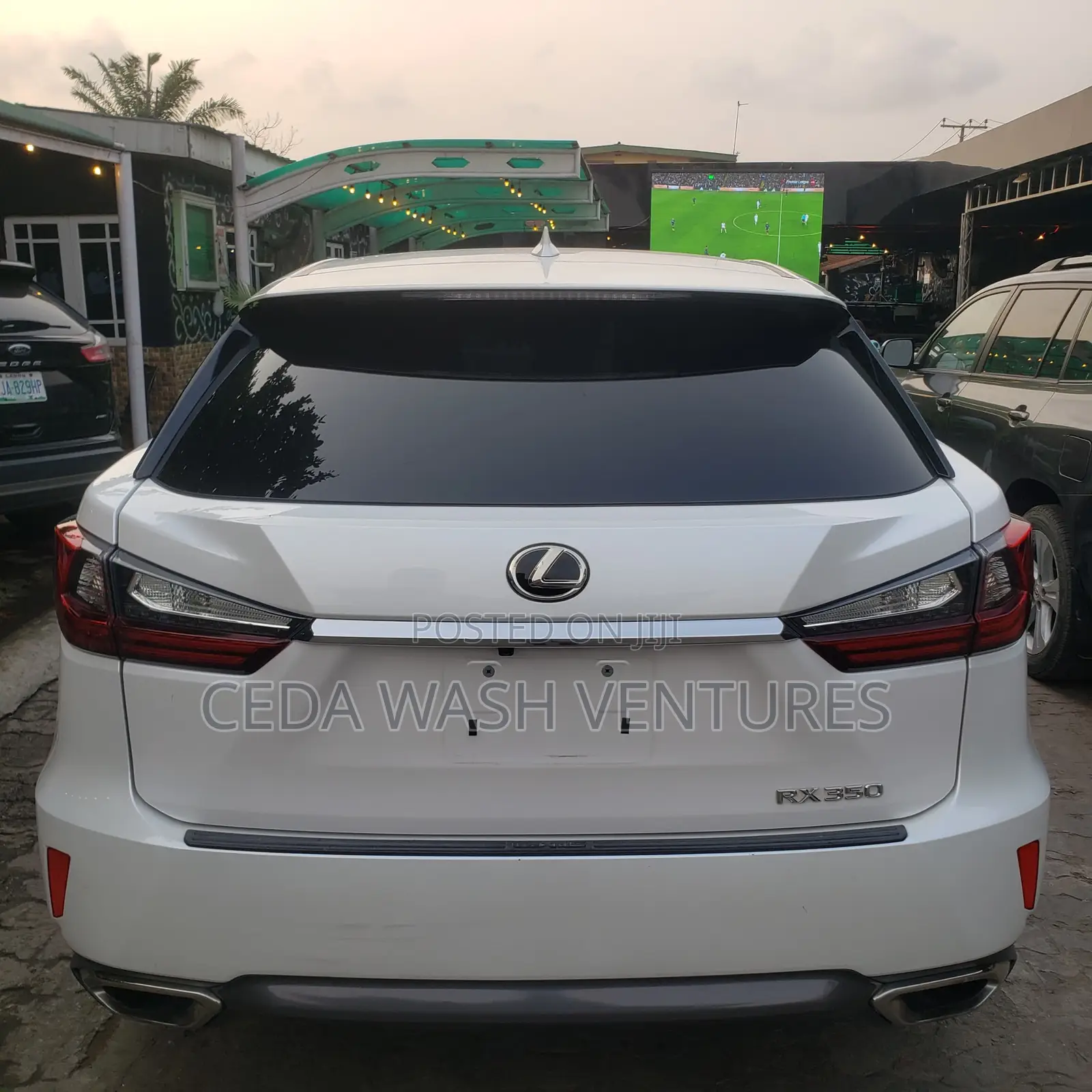 Lexus RX 350 AWD 2016 White