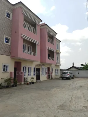 3bdrm Apartment in Ikeja GRA for sale