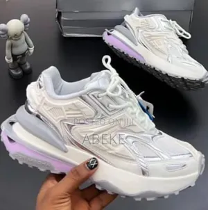 Unisex Sneakers