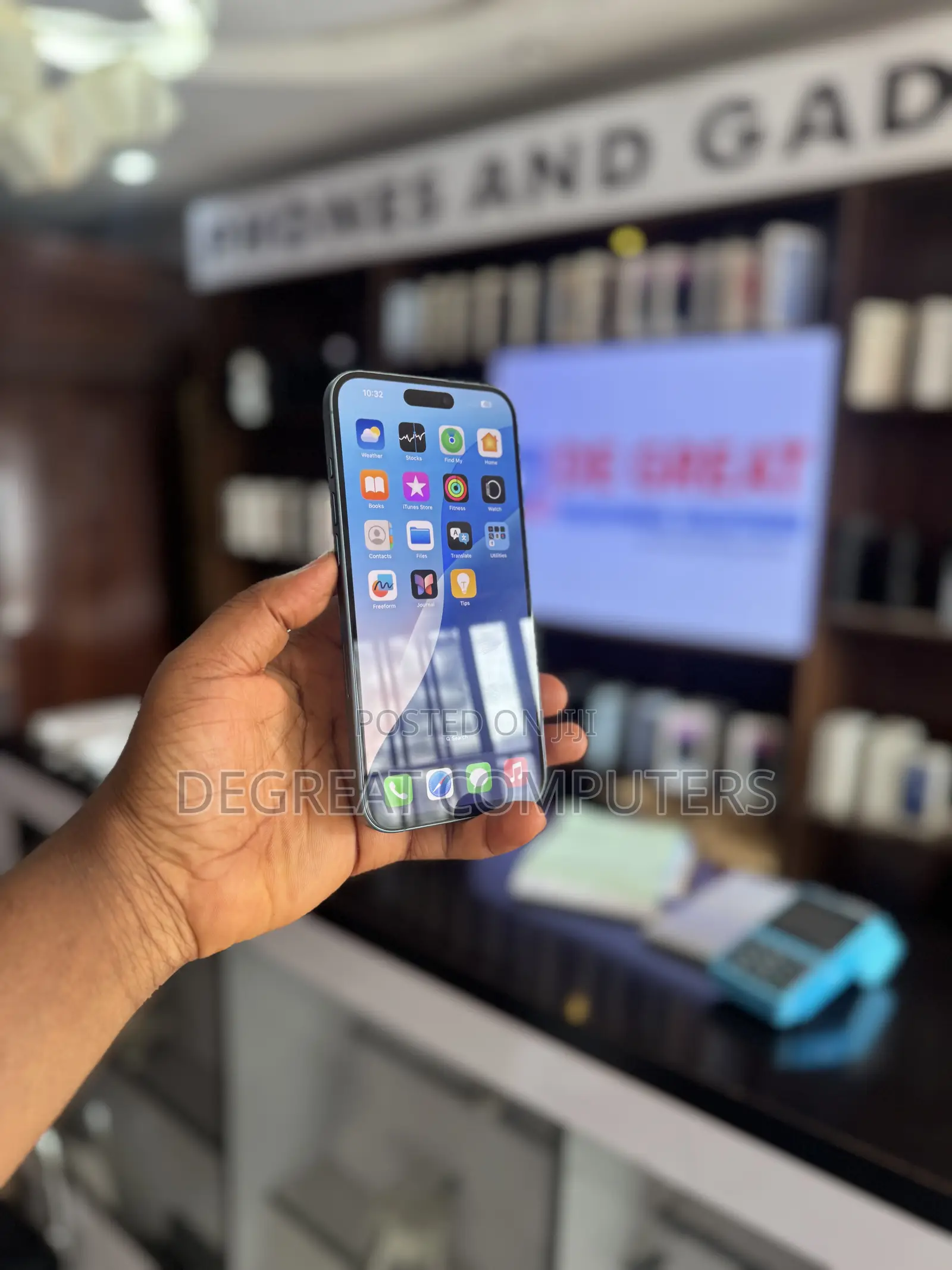 Apple iPhone 16 Plus 256 GB Gray