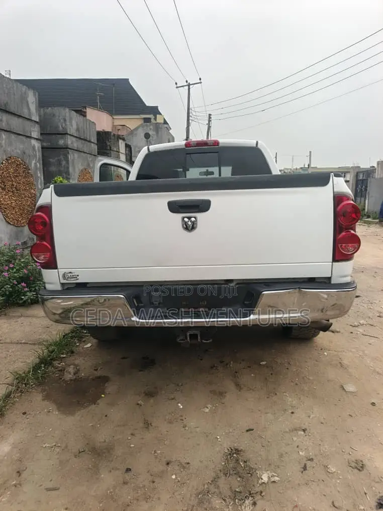 Dodge RAM 2008 White