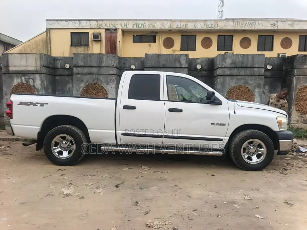 Dodge RAM 2008 White