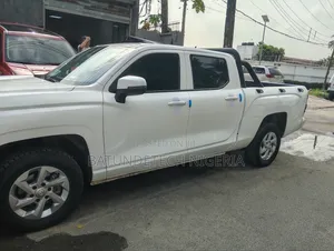 Geely Emgrand X7 2023 White