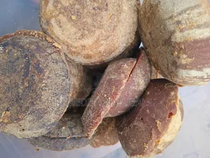 Jaggery (Natural Cane Sweetner)
