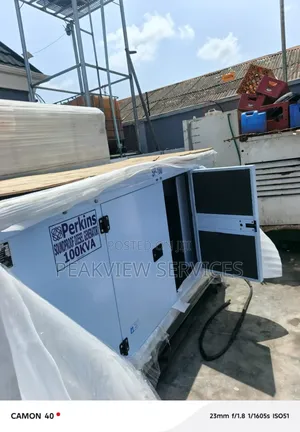 High-Performance Perkins 100kva Soundproof Generator