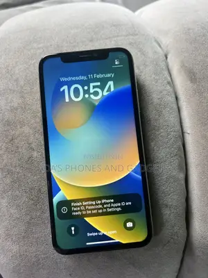 Apple iPhone X 64 GB White