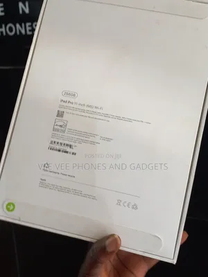 New Apple iPad Pro 256 GB Black