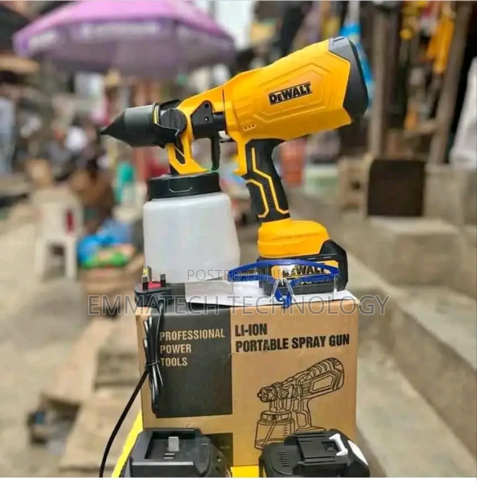 Lion Rechargeable Sprayer Machine