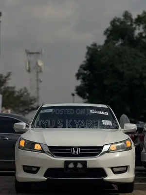 Honda Accord EX-L 4dr Sedan (2.4L 4cyl CVT) 2015 White