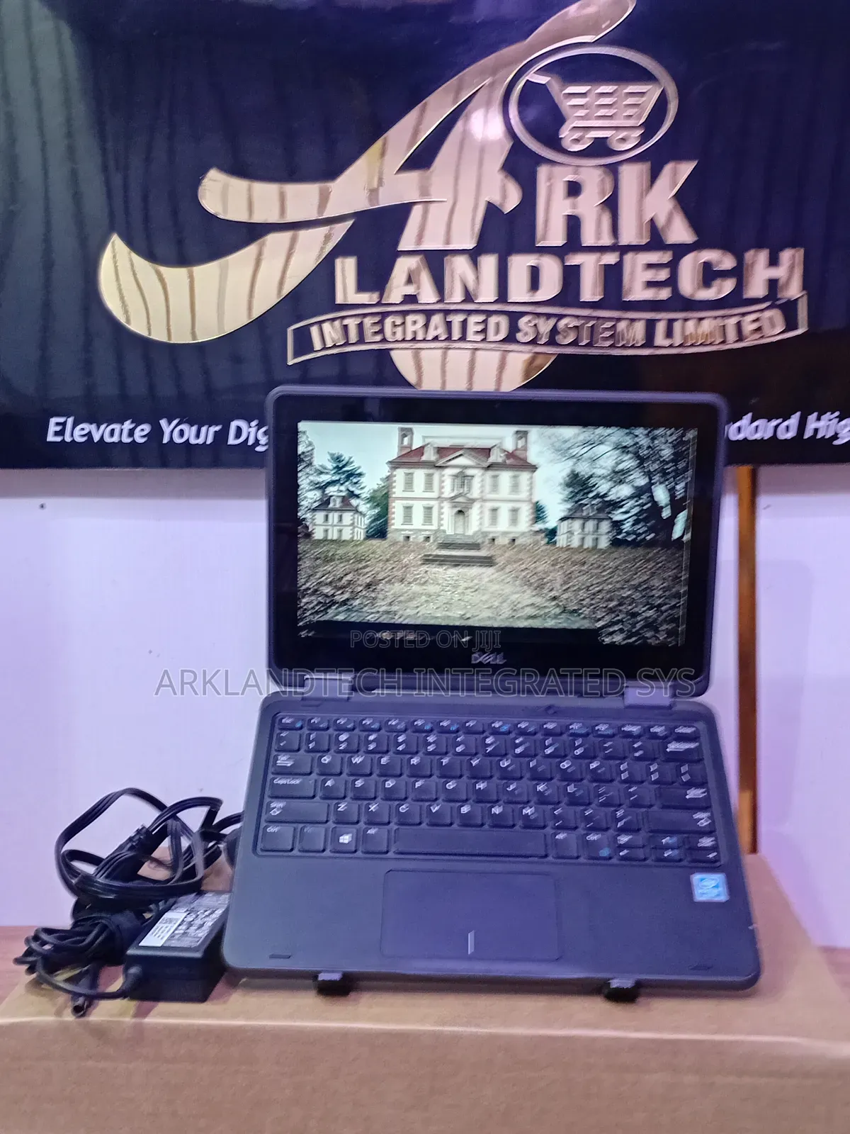 Laptop Dell Latitude 2110 8GB Intel Pentium SSD 256GB