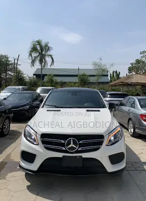 Mercedes-Benz GLE-Class 2019 White