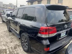 Toyota Land Cruiser 2008 Black