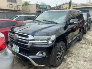 Toyota Land Cruiser 2008 Black