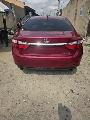 Lexus ES 2014 Red